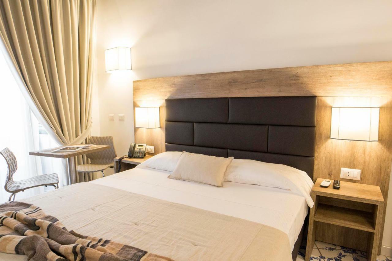 Morelli Suite Napoli Eksteriør billede