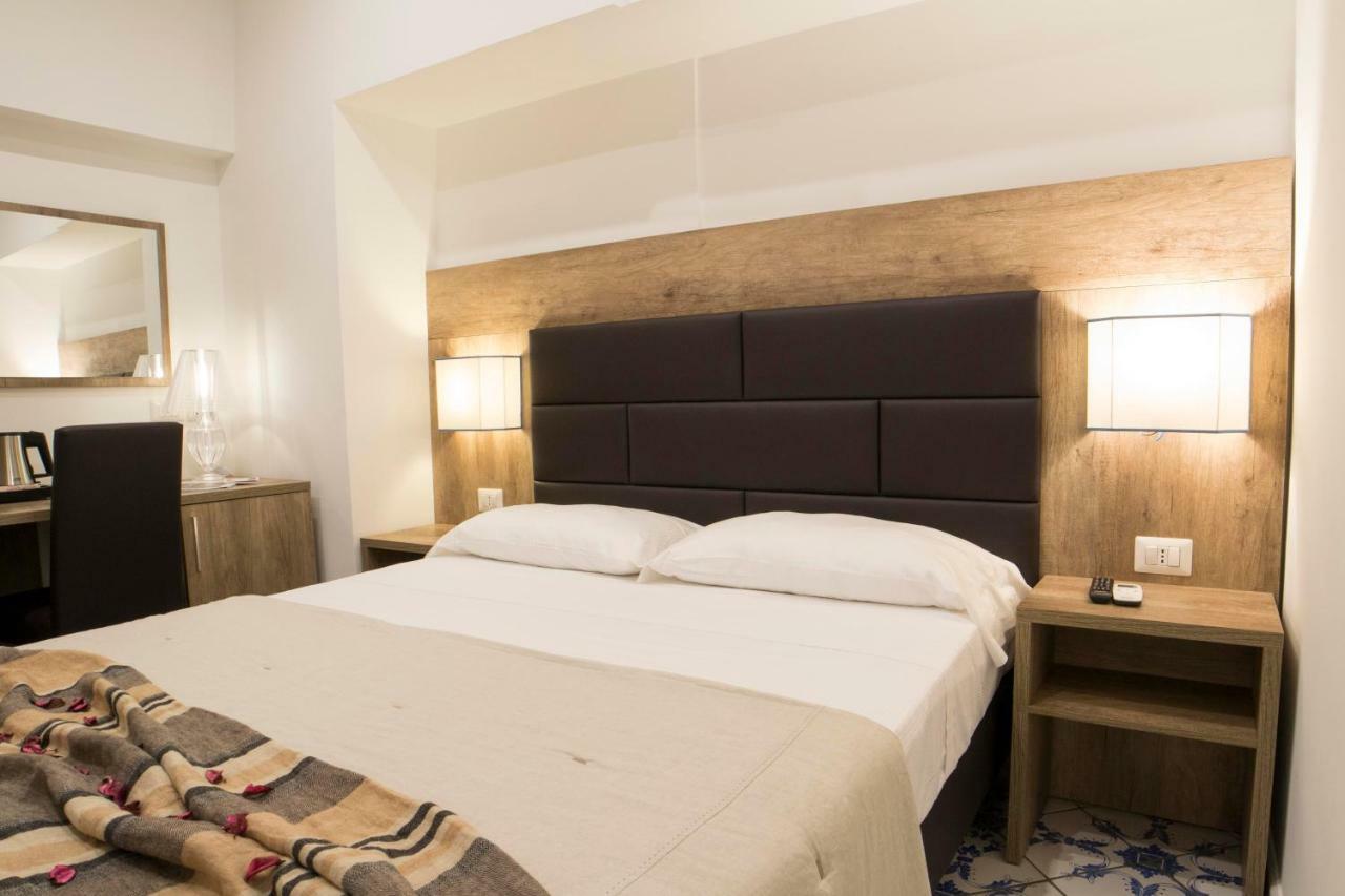 Morelli Suite Napoli Eksteriør billede